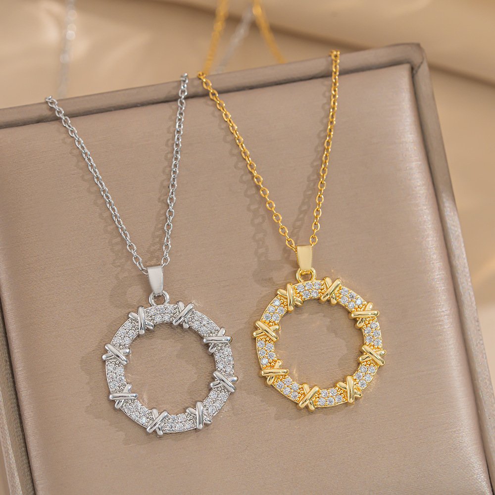 Luxury Brand Designer Jewelry Korean-Style New Trendy Fashion Niche Light Luxury Zircon Donut Elegant Women's Titanium Steel Necklace
