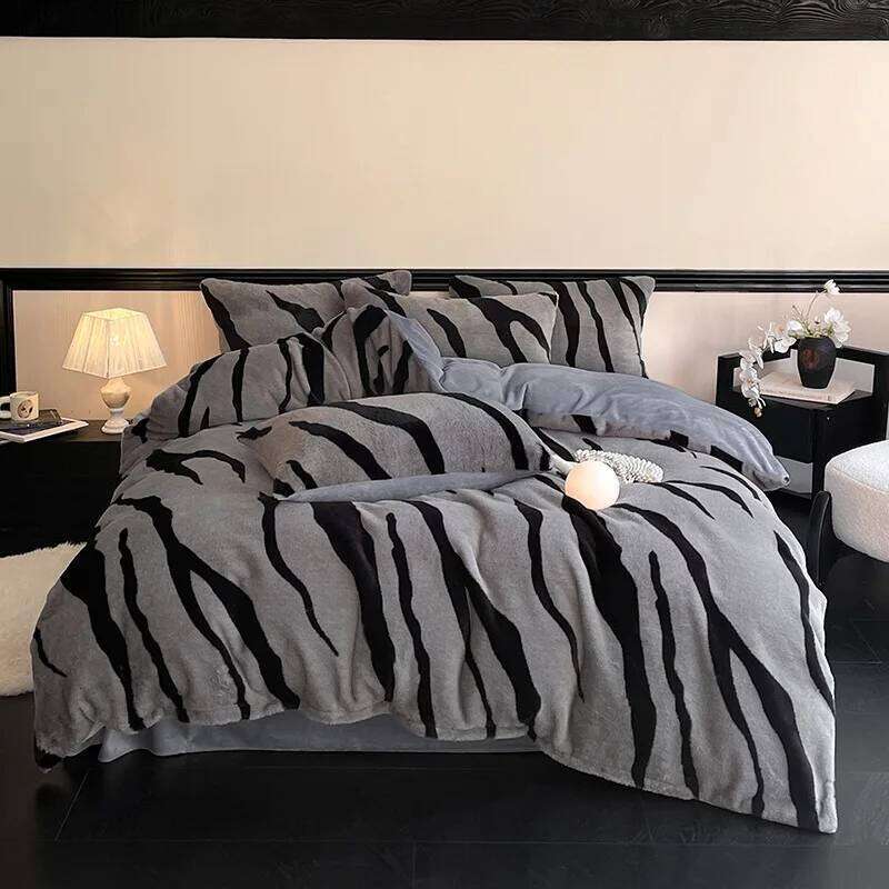 2025 New Zebra Pattern Warm Rabbit Four-piece Set Winter Milk Thickened Quilt Cover Sheet Double-sided Fleece H260312
