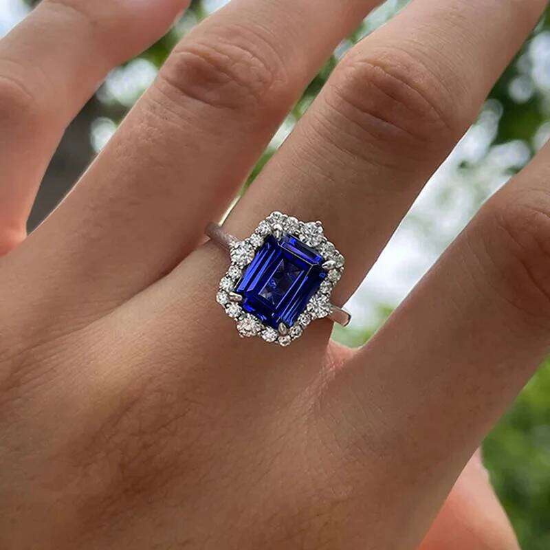 Huitan Noble Women Blue Cubic Zirconia Rings Accessories for Wedding Anniversary Party Silver Color Modern Trendy Jewelry H260312