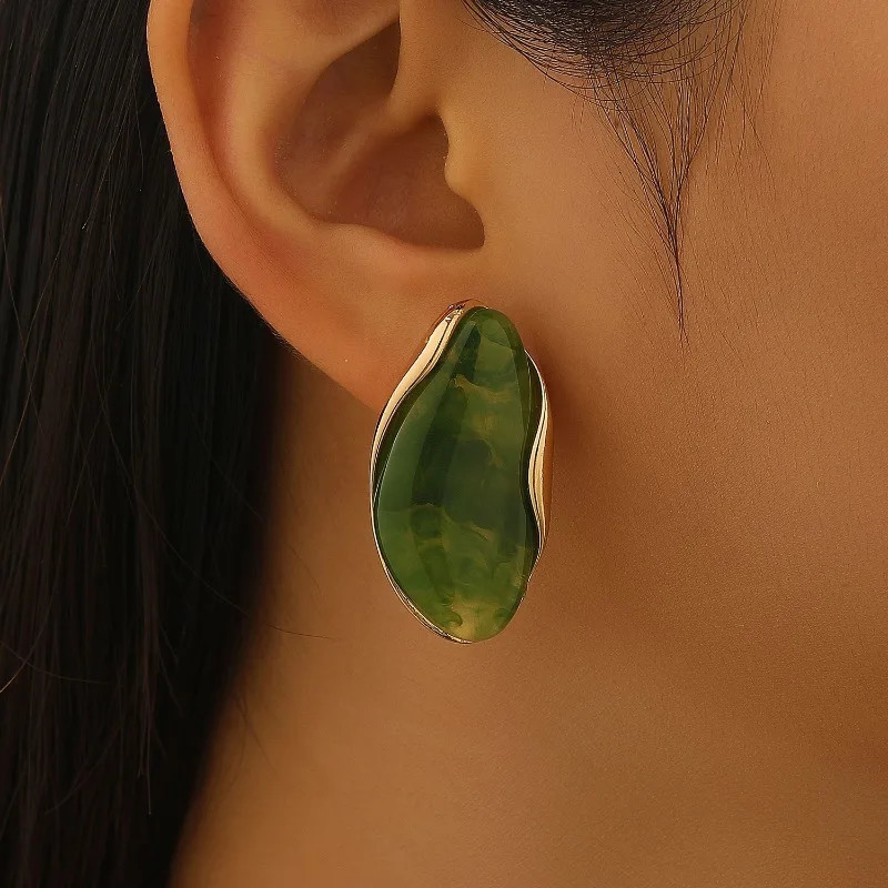 Irregular Maillard Oval Earrings Trendy Earring Wholesale Fashion Temperament Womens Highend Cocktail Party Jewelry 260309