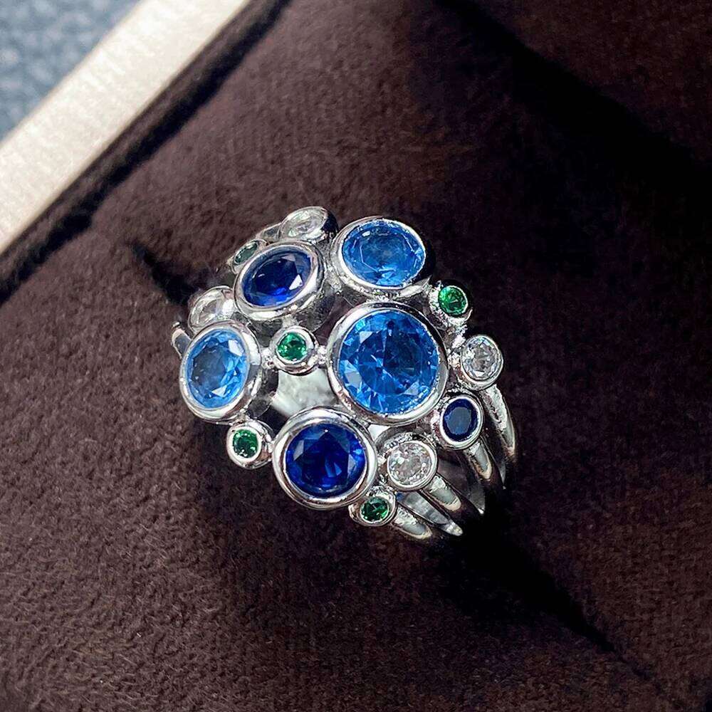 Huitan Colorful Cubic Zirconia Rings for Women Blue/Green/White Round CZ Wide Band Ring Fashion Accessories Party Daily Jewelry H260312