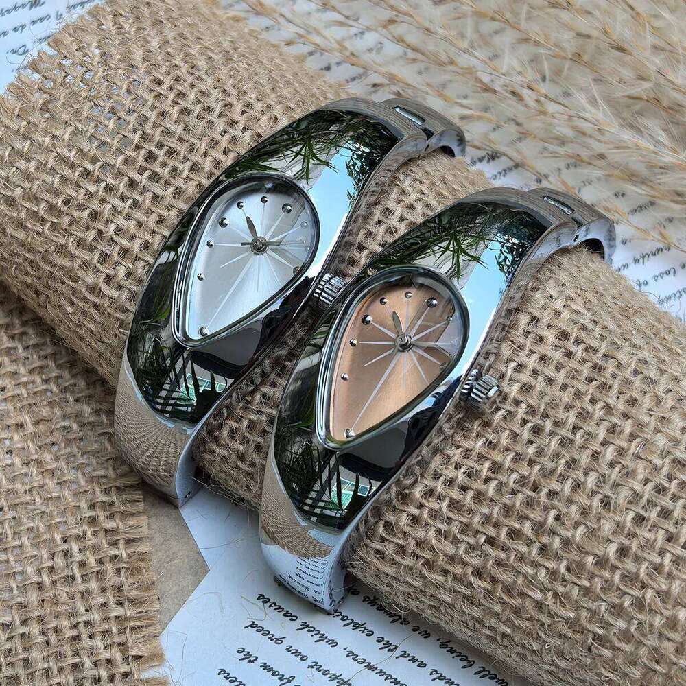 Millennium style shaped y2k water drop retro trend niche female personality medieval watch lotus silver bracelet