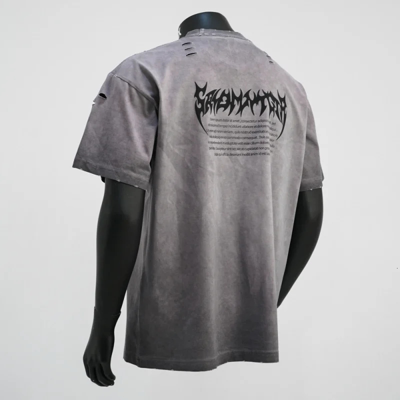 Fashionable retro short sleeved Tshirt with mens scratch n for summer 2025 street style loose casual clothing 260228