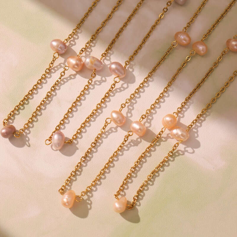 Women's Vintage Necklace: Elegant Natural Freshwater Pearl Necklace For Women Titanium Steel Gold Non-fading O-chain Clavicle Chain Minimalist Da