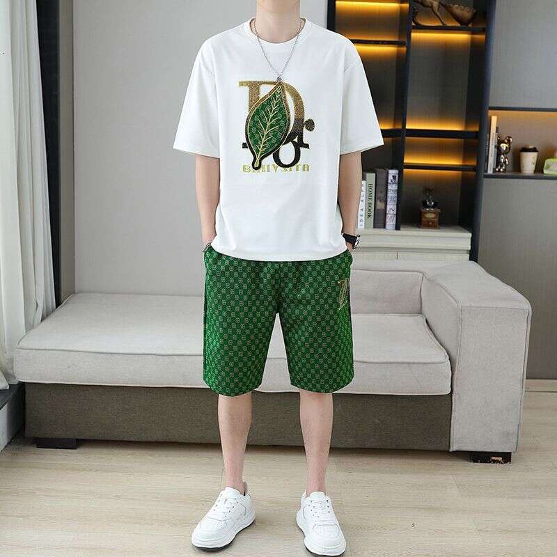Men's New Summer Casual Sports Short-Sleeve T-Shirt Set, Trendy And Stylish Two-Piece Shorts Fashion Men's Clothing Asia Size