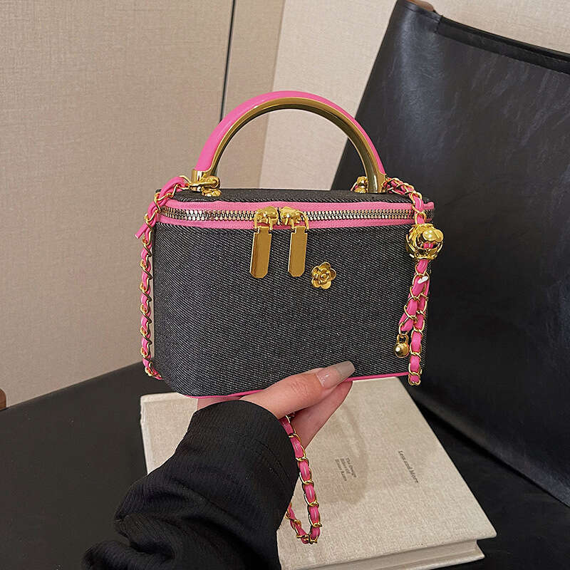 2026 New Trend Simple Fashion Casual Bags Cross-border Trade High-end Lightweight Single Shoulder Crossbody Handbag