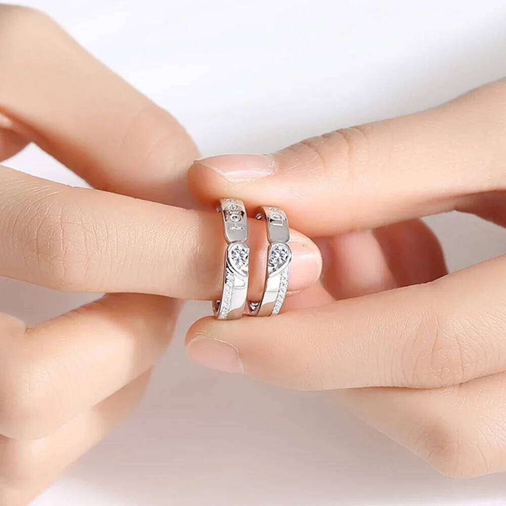 Sweet Hollow Heart Shape Couple Rings Silver Color Women Men Lovers Wedding Jewelry Engagement Gifts W260311