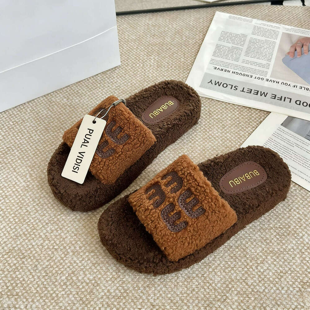 Slippers Hot New free shipping for womens black white brown New Home Indoor and Outdoor Thick Bottom Plush Slippers Daily Outfit plus size