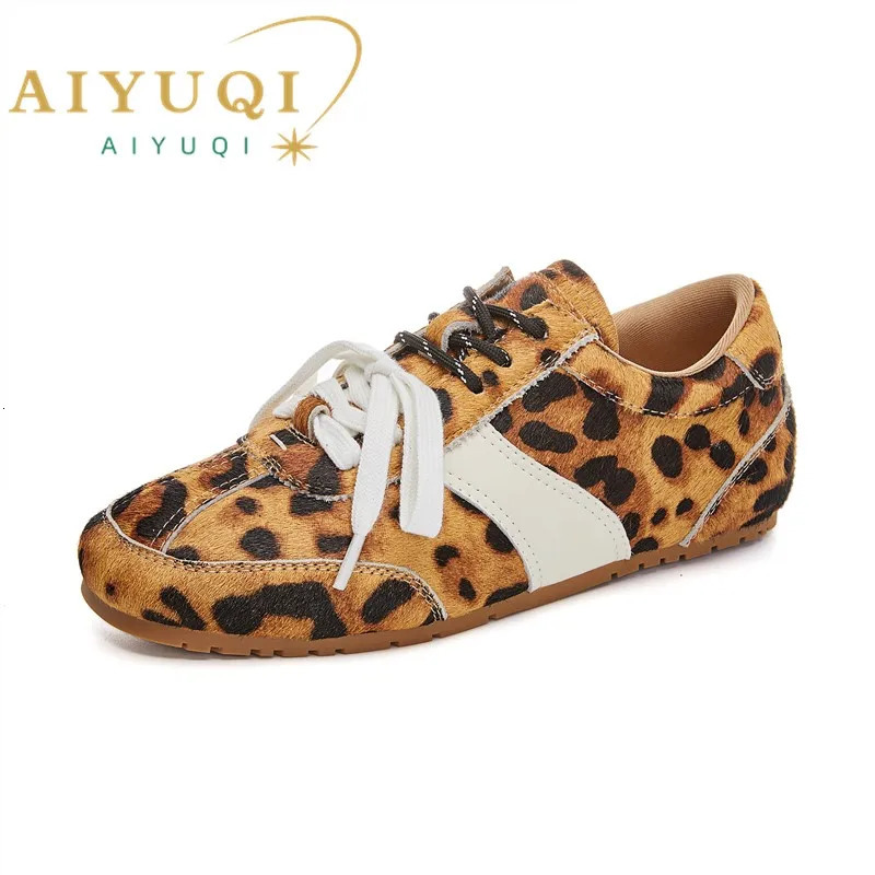 AIYUQI German Training Shoes Female Genuine Leather 2026 Spring Flat Sneakers Ladies Casual Forrest Gump Shoes Women 260227