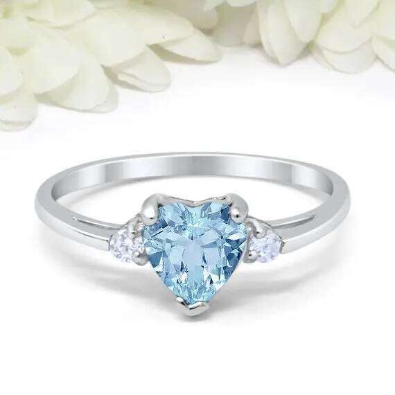 Huitan Mood Ring with ly Heart Design Brilliant CZ Prong Setting Silver Plated Best Christmas New Year Gift Rings for Women H260312