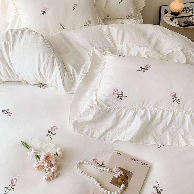 3pcs Rose Embroidered Duvet 1*Duvet Cover + 2*Pillowcase, Without Core, Princess Style Lace Bedding Set H260312