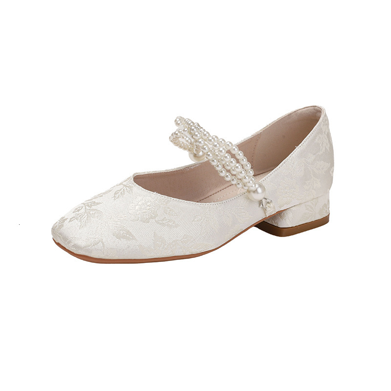 STAOXINDIKE Outdoor Recreation the Beach Low Heel Kitten Heel Block Heel Synthetic Leather White Black Ankle Evening True to Size Affordable Synonyms 