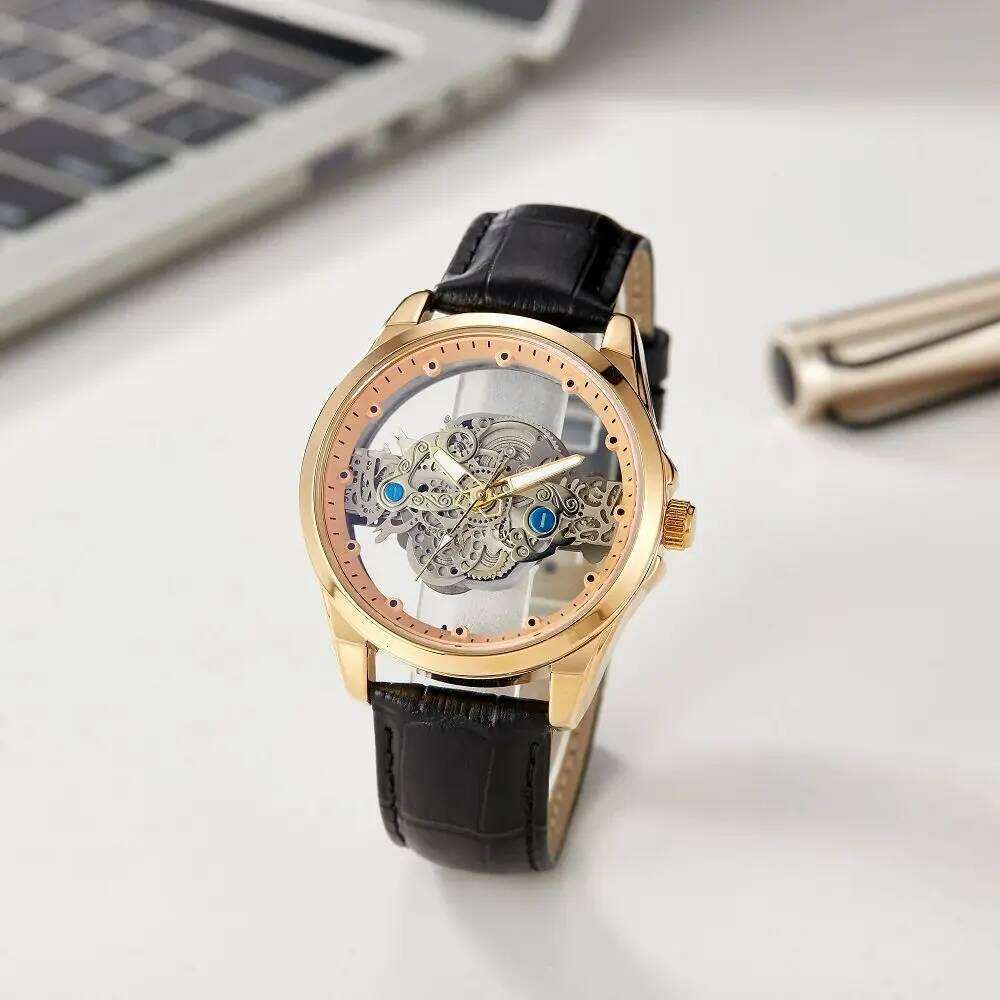Fashionable casual hollow transparent waterproof night light men's quartz watch relojes para hombres