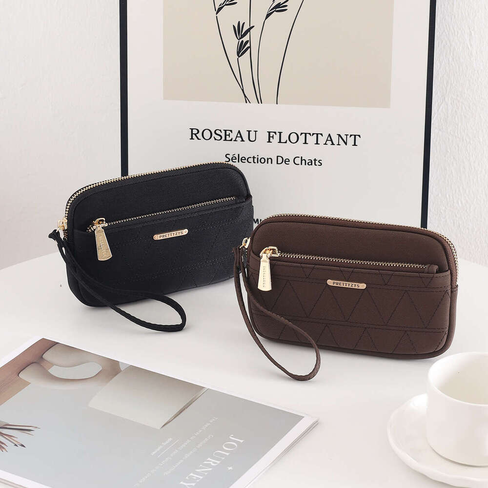 Luxury fashion wallet New Model Passport Coin Purse Clutch For Women Simple Diamond Pattern Large Capacity Phone Bag With Double Zipper Wrist Strap