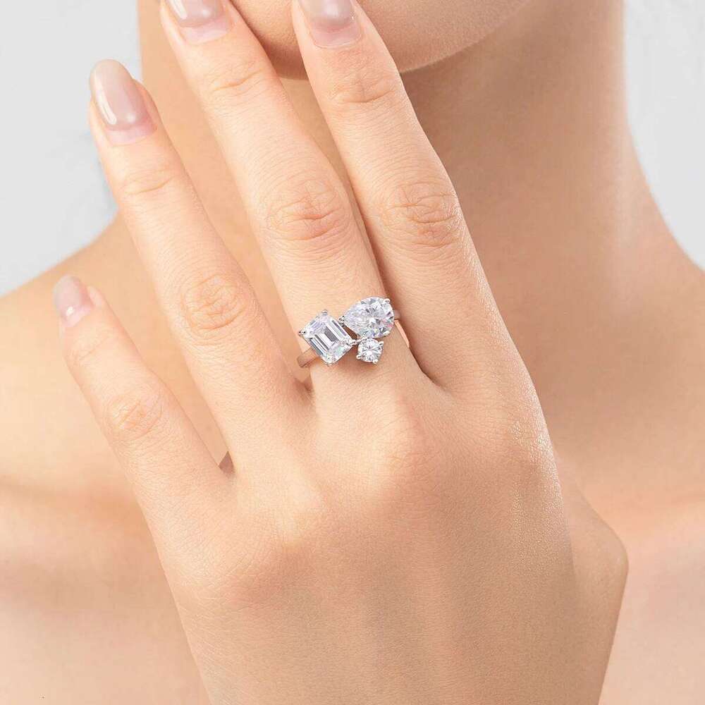 MODIAN Real 925 Sterling Silver Luxury Geometric Dazzling Emerald Cut Zirconia Ring For Women Classic Wedding Fine Jewelry Gifts H260312