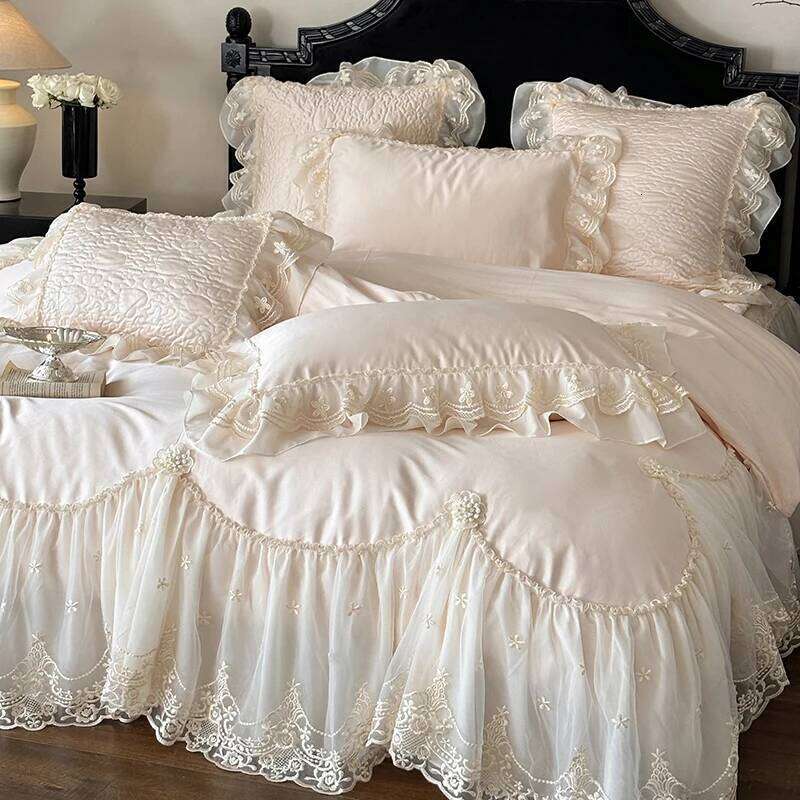 4Pcs French Princess Style 100% Romantic Long Stella Cotton Lace Duvet High-end Feeling Padded Thickened Bed Cover H260312