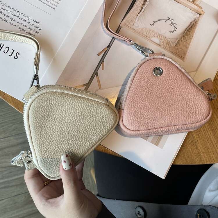 Luxury fashion wallet New Women S Purse Neck Hanging Style Solid Color Mini Coin Fashionable Simple Key And Lipstick Storage Bag Small Wallet