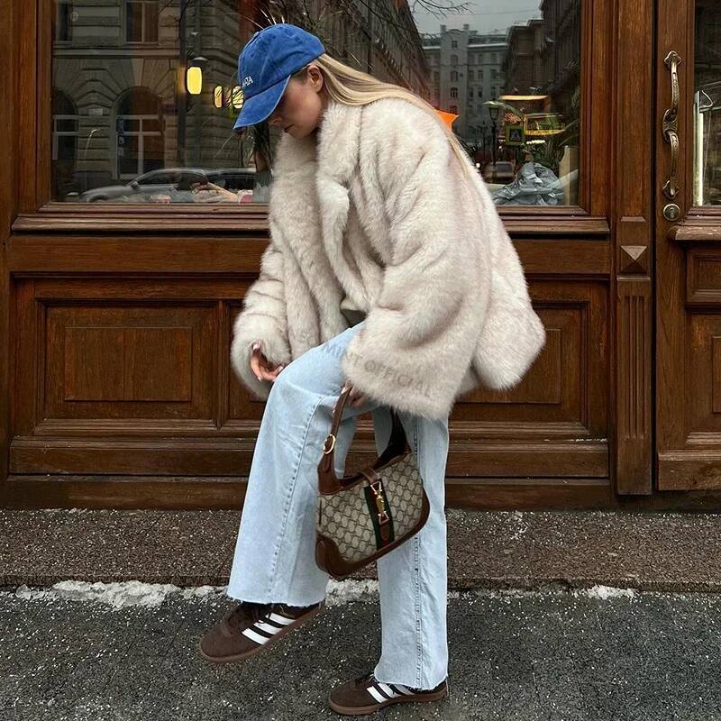 Neo Mint 2024 Winter Ins Hot Fashion Girls Oversized Gradient Coat Women Thick Warm Outerwear Fluffy Faux Fox Fur Jacket