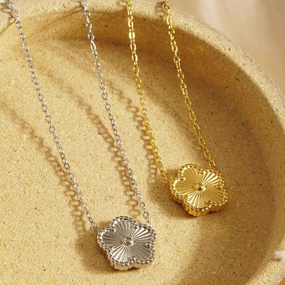 Fashion Stainless Steel Five Cr Necklace Pendant Women Flower Jewelry Gift For Him H260312