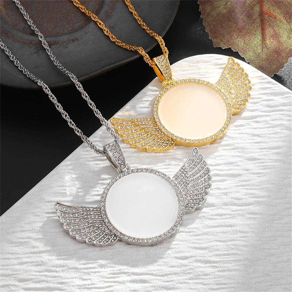 Fashion Hip-hop Wings Pendant Personalized Stickers Solid Photo Frame Zircon Necklace Couple Holiday Gift Jewelry H260312