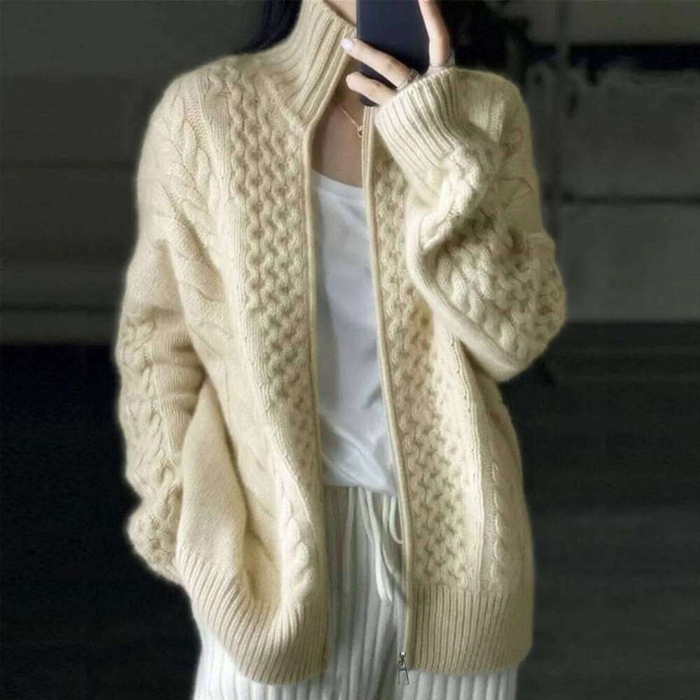 Women's Oversized Beige Cable Knit Sweater Casual Long Sleeve Half-Zip Pullover with Pockets Comfortable Knitwear Z260313