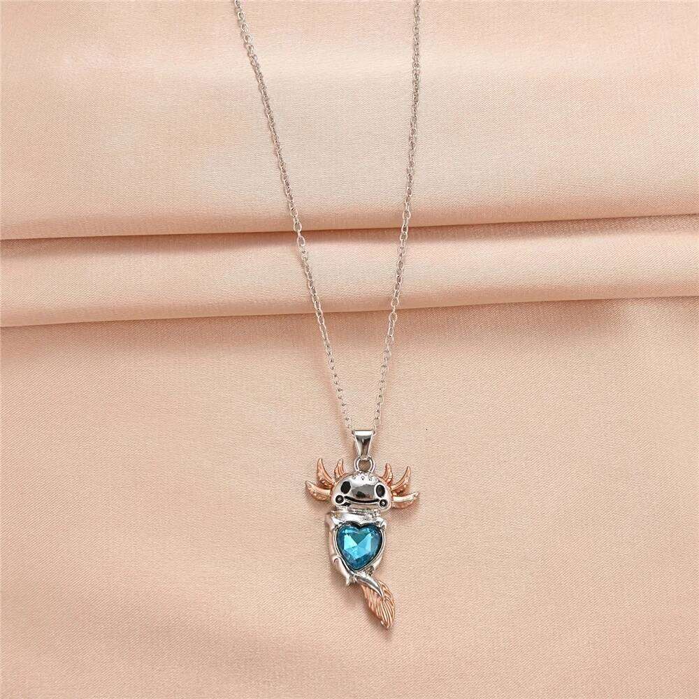 Exquisite Cute Cartoon Axolotl Holding Heart Pendant Necklace Animal Fashion Girls Party Holiday Jewelry Decoration Gift H260312