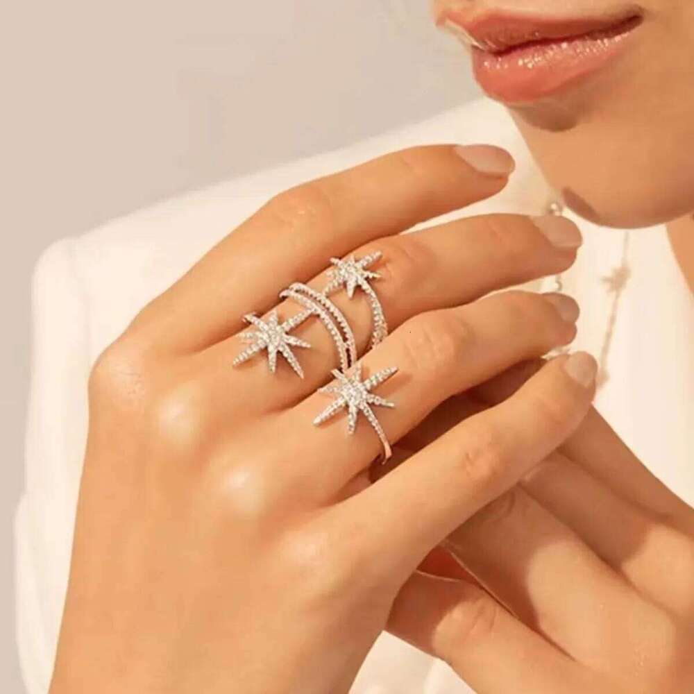 A Women's Six-Pointed Star Inlaid Zircon Ring, High-End Luxury Fashion Ins Series, Suitable For Banquets, Weddings And Parties H260312