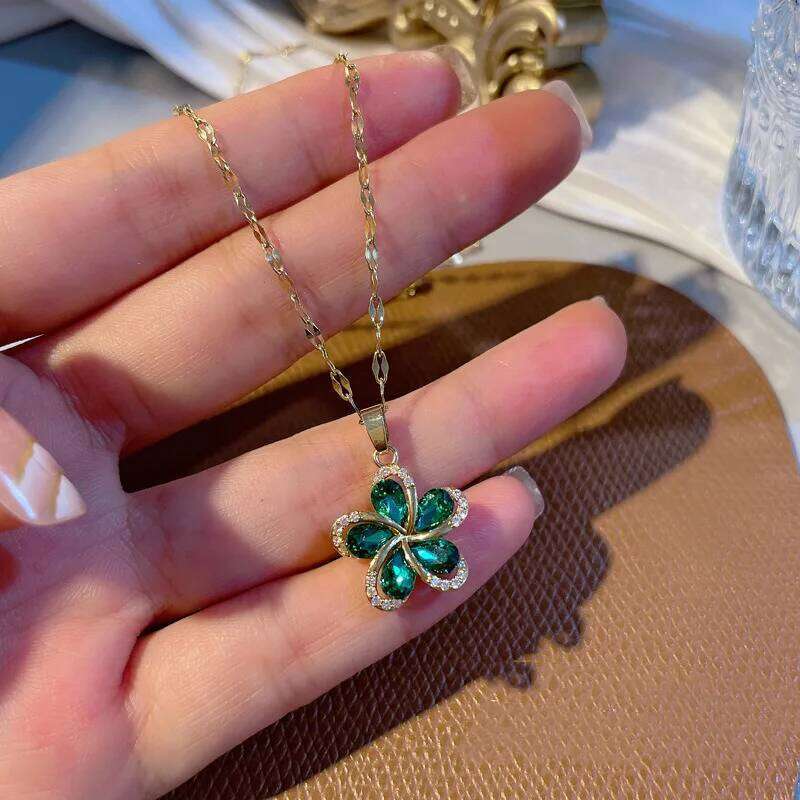 OIMG Stainless Steel Multiple Styles New Design Heart Flower Zircon Pendant Necklace for Women Girls Elegant Jewelry H260312