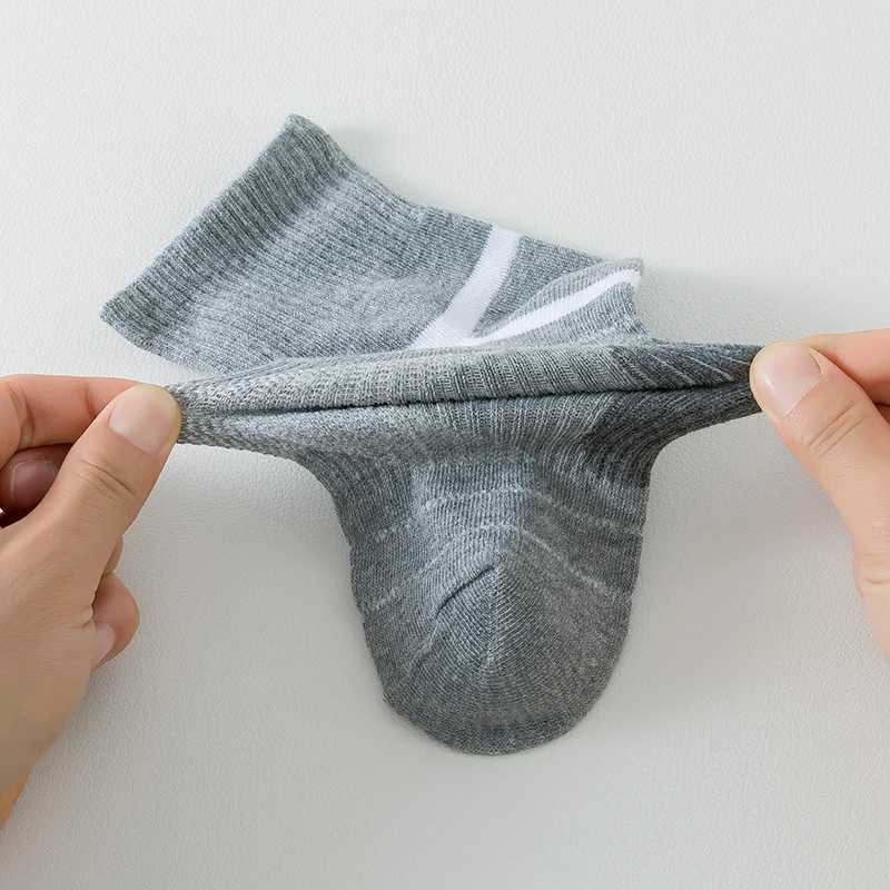 3 Pairs High Quality Men Socks Black Sports Socks Casual Soft Running Four Season Absorb Sweat Breathable Male Sock D260313