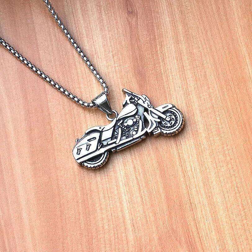Hip-hop Motorcycle Pendant Necklace For Men Silver Color Stainless Steel Box Chain Cool Punk Fashion Neck Jewlery Party Gifts H260312