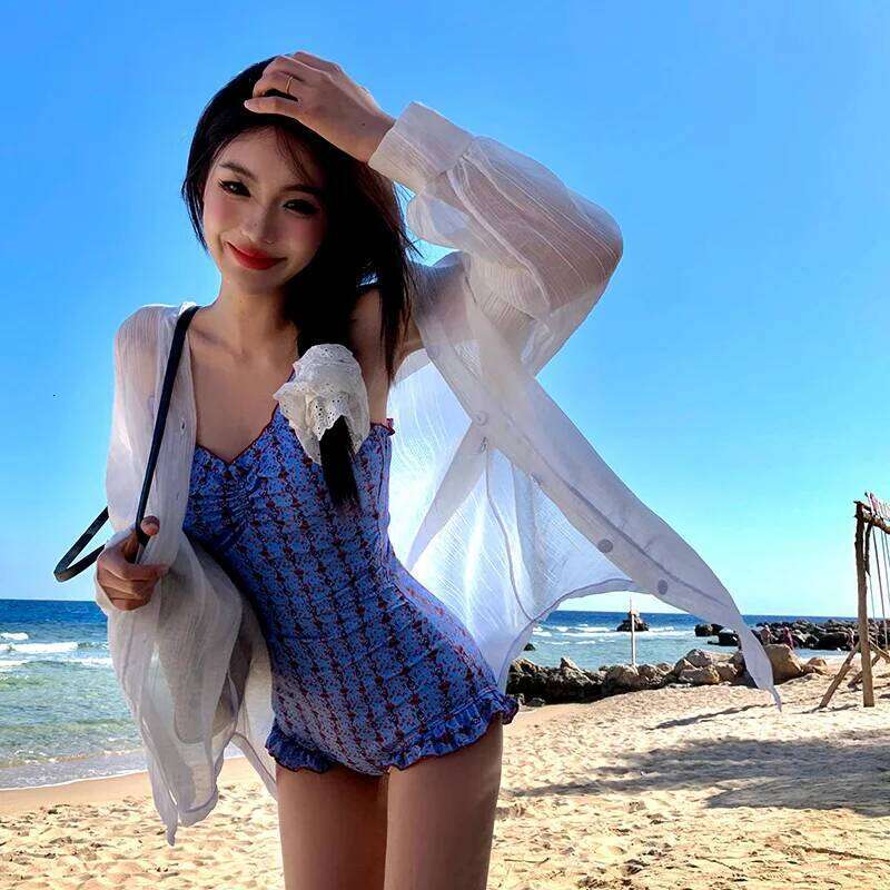 2 Pieces Korean Mankini Women'S Swimwear Beach Wear Swimming Sexy Bikini Swimsuit SetPool Bath 2026 Bathing Suit Beachwear Set 26H0313