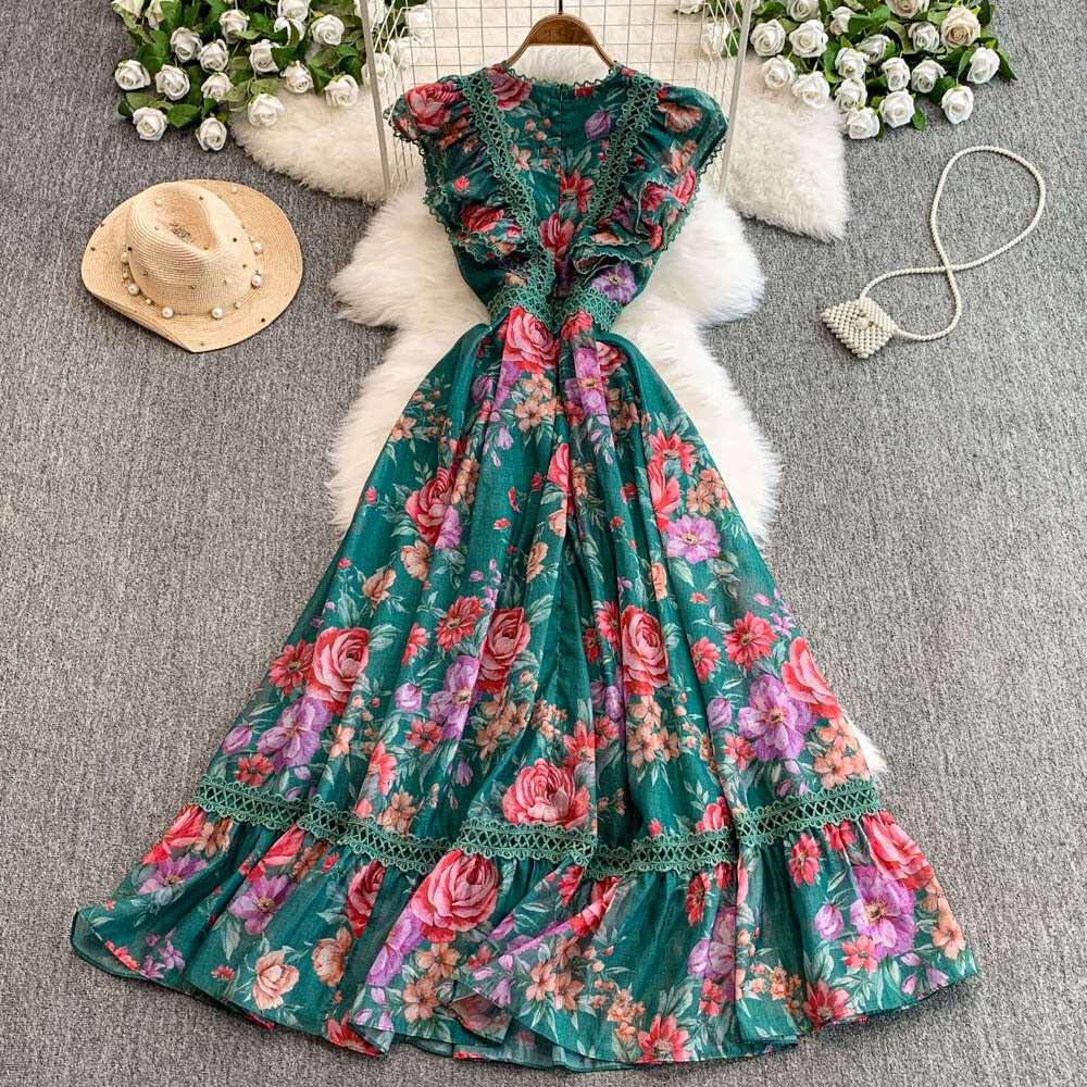 French A17 Elegant Women's 2026 New Vintage Lace Splicing Waist, Fashionable Printed Ruffle Long Dress