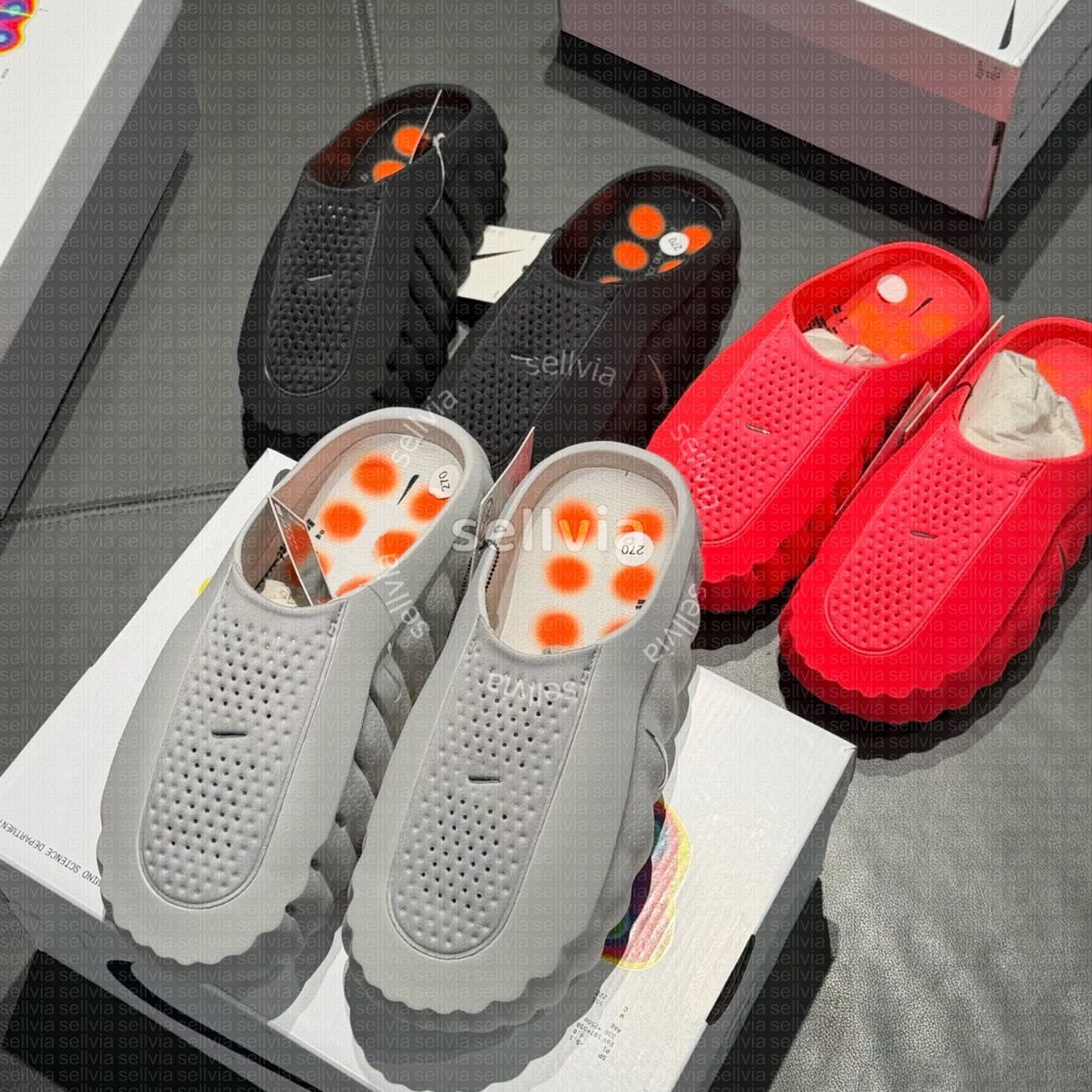 designer Slides Slides Soft Rubber Tech Comfortable Sandals Running Mules Clog Black Red Bone Light Smoke Grey Mens Womens Slippers