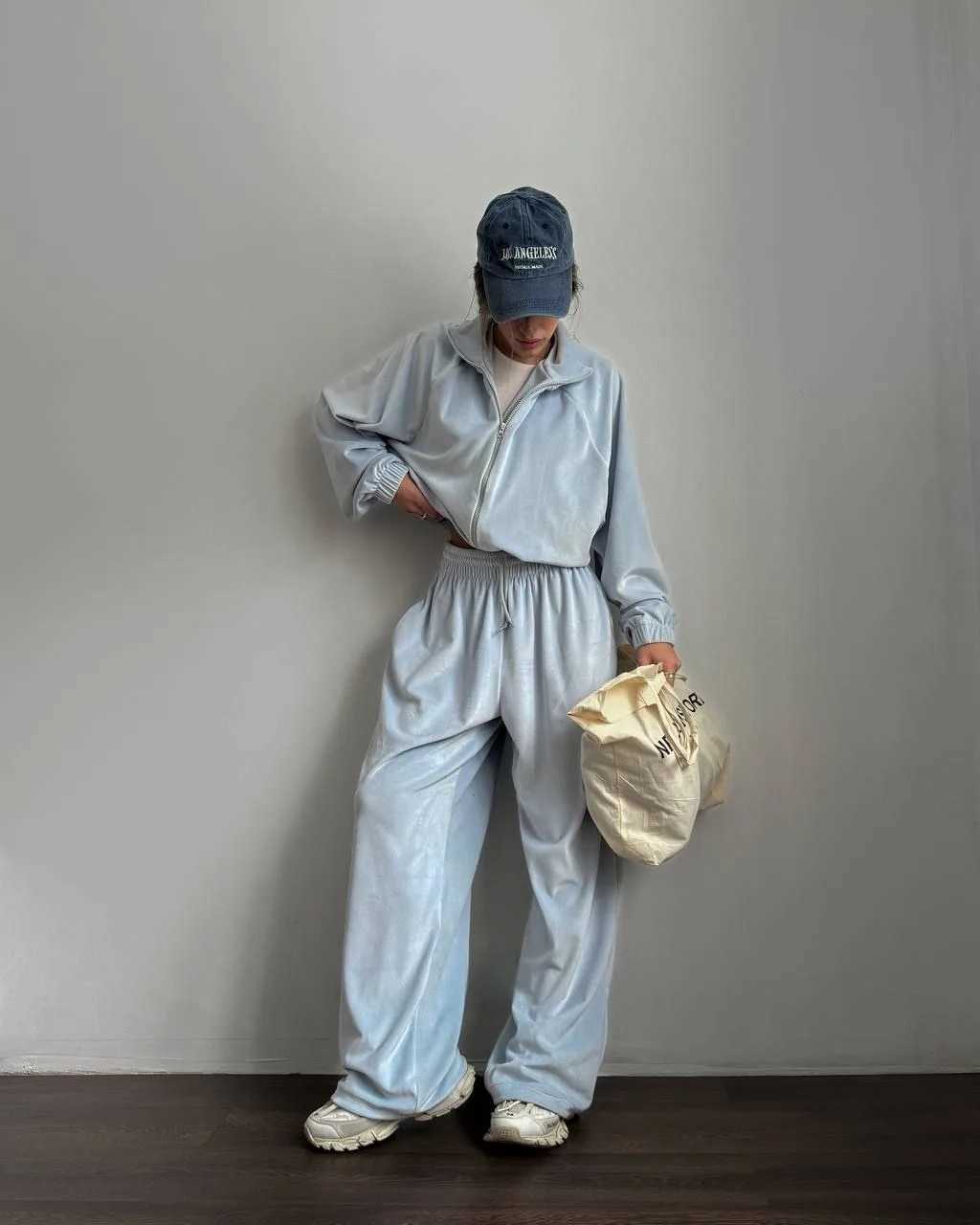 New casual womens set Solid color long-sleeved zipper cardigan tight-fitting sport pants long pants womens clothing M260313