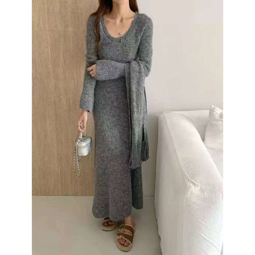 Vintage Knitted Midi Y2K Autumn Slim with Scarf Long Sleeve Dress Korean Streetwear Chic All Match Female Vestidos Z260314