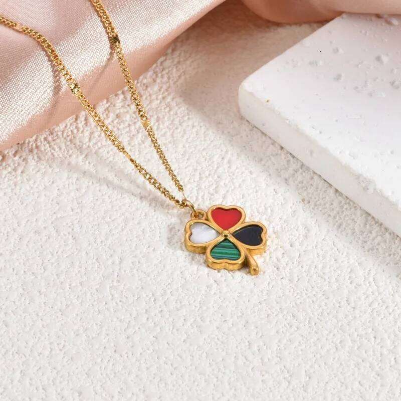 Heart-shaped Cr Pendant Necklace Deformed 4-in-1 Titanium Steel Clavicle Choker Chain Aesthetic Jewelry Gifts H260312