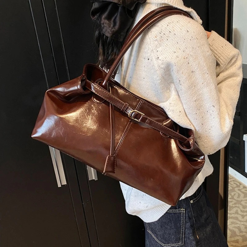 Vintage Handbag for Women Large Capacity 2026 Underarm Commuting Bag Fashion Female Casual Single Shoulder Tote Bag Handbags 260303