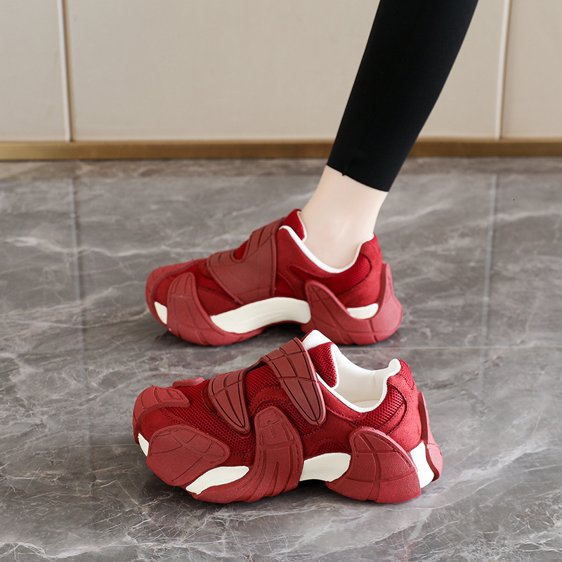 New Trendy shoes Women's Dad Shoes Fashion Casual Versatile Sneakers For Women Thick-Soled Lightweight Height-Increasing Shoes Designer Shoes