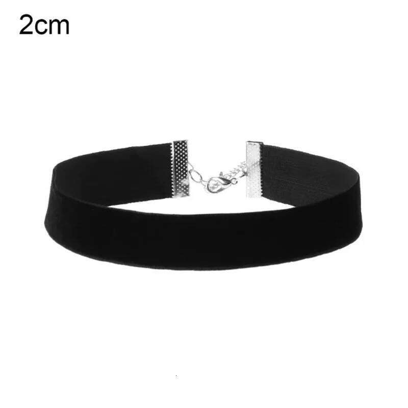 1Pc Korean Kpop Girl Vintage Clavicle Neck Accessoires DIY Punk Gothic Black Sexy Velvet Party Women Choker Necklaces Jewelry H260312