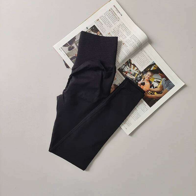 Women's Seamless Yoga Leggings Sexy High Waisted Tummy Control Scrunch Butt Lifting Running Workout Pants Outdoor Sports Fitness 26Y0313