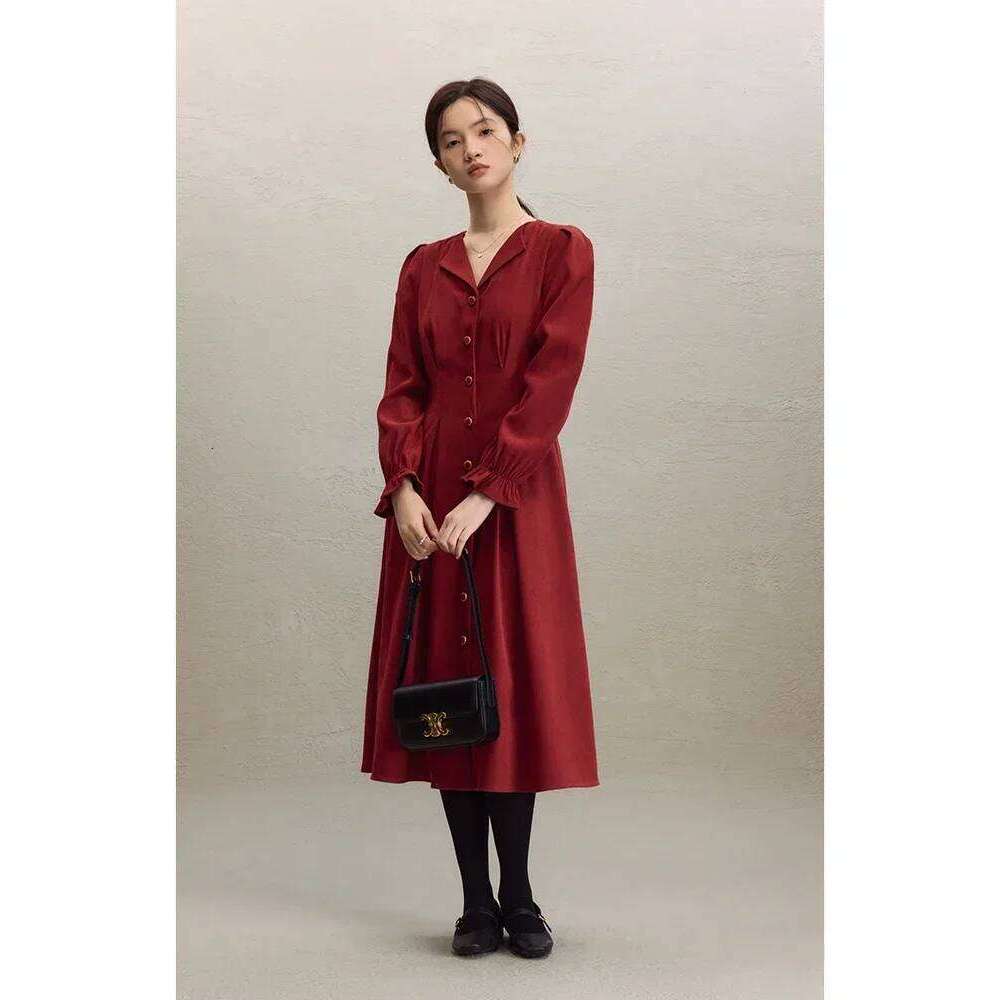 ZIQIAO Petite High Waist Tightening Red Shirt Women's Autumn Winter 2023 New Style Long A-line Dress For Women Z260313