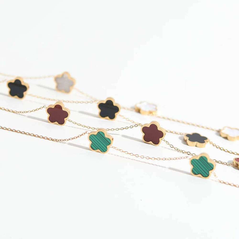 Five Flower Plant Stainless Steel Acrylic Hot Selling Pendant Necklace Creative Women's Fashion Cr Gift Simple H260312