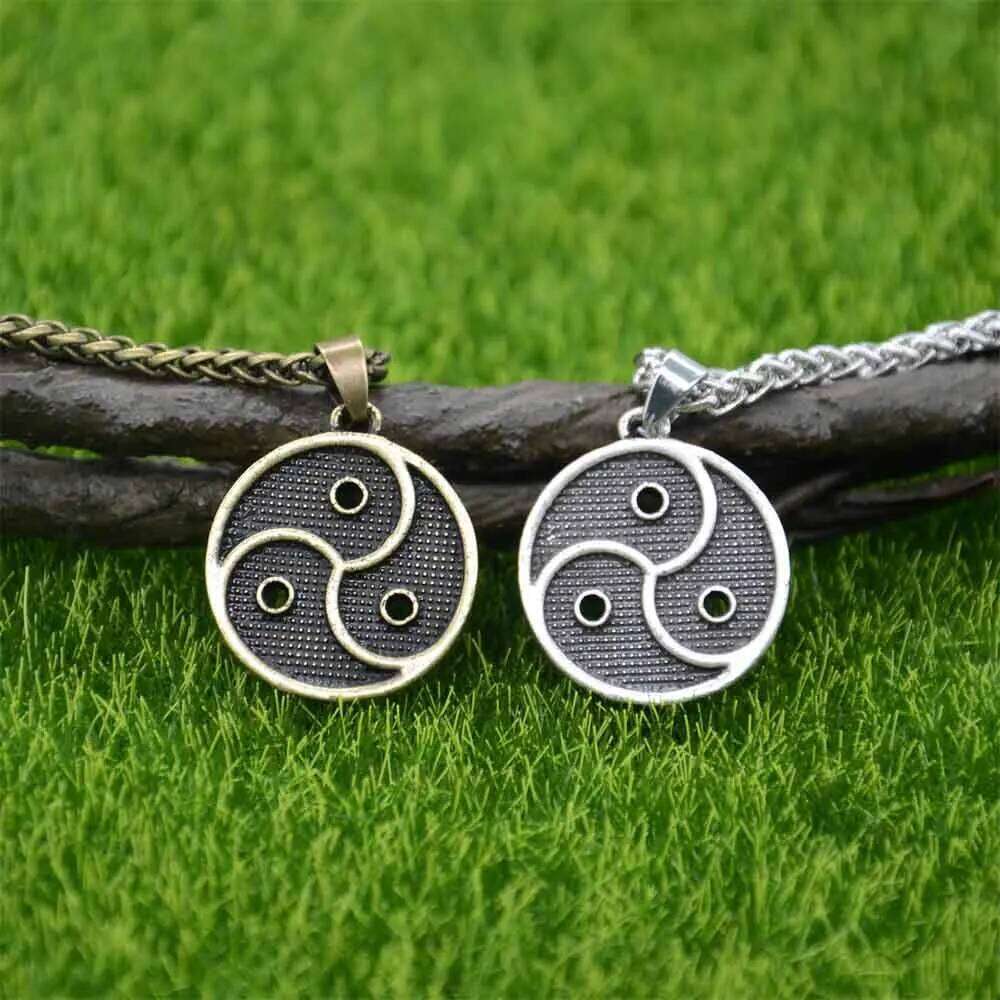 Nostalgia BDSM Symbol Pendant Vintage Necklace Men Women Casual Party Accessories Jewelry H260312