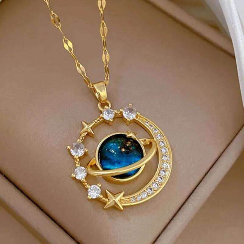 Light Titanium Steel Star Series Necklace for Women Gold Color Planet Moon Astronaut Pendant Necklaces Jewelry Gifts H260312