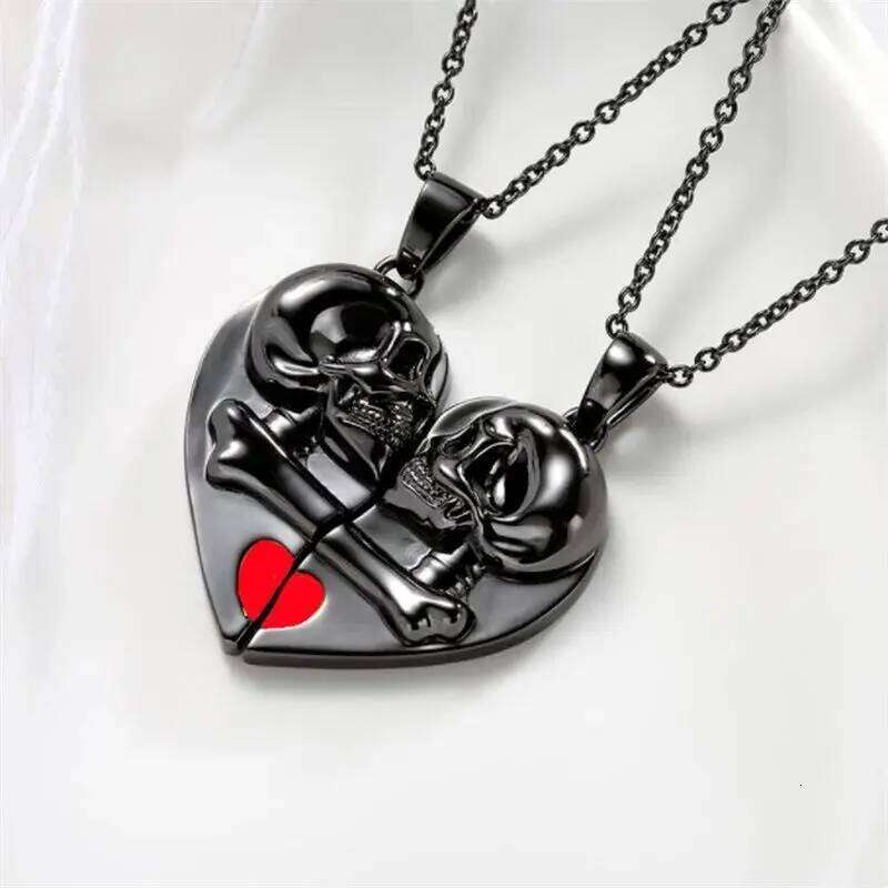 Gothic Minimalist Punk Creative Skull Red Magnetic Couple Heart Necklace for Women Men Jewelry Gifts Halloween H260312
