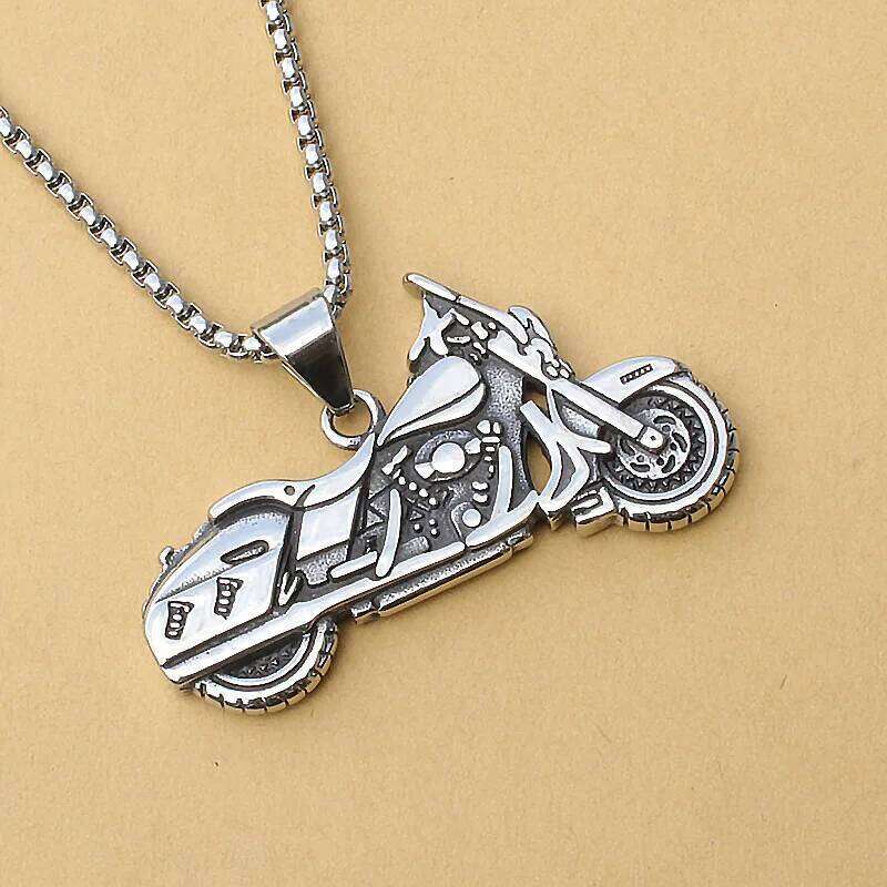 Hip-hop Motorcycle Pendant Necklace For Men Silver Color Stainless Steel Box Chain Cool Punk Fashion Neck Jewlery Party Gifts H260312