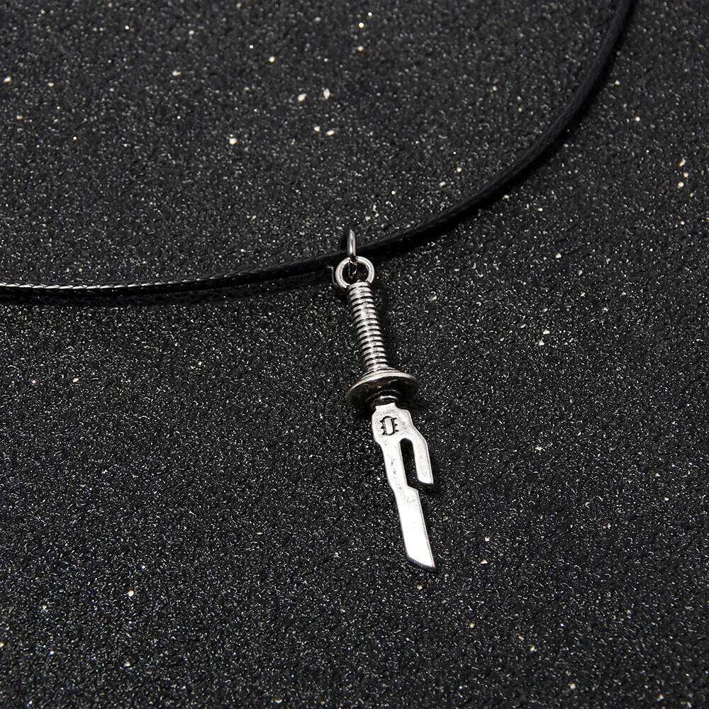Anime Jujutsu Kaisen Fushiguro Toji Sword Necklace Spear of Tianri Knife Pendant Cosplay Necklaces For Unisex Choker Jewelry H260312
