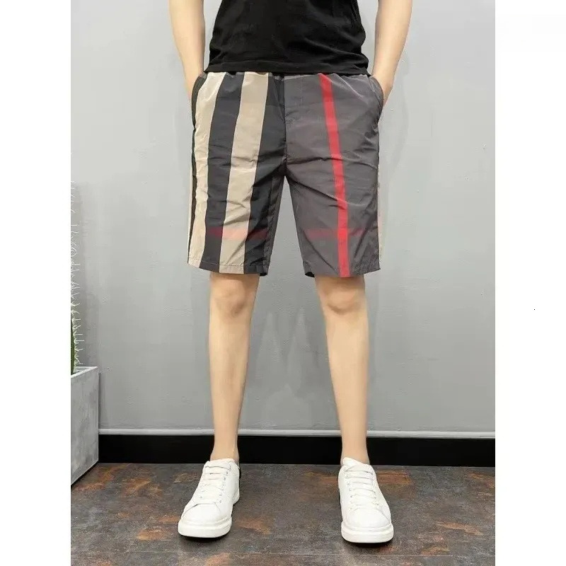 Men's Shorts 2026 New Model Quick Dry Plaid Sporty Beach Straight Leg Five-Quarter Pants Breathable Lightweight Free shipping Men's Clothing