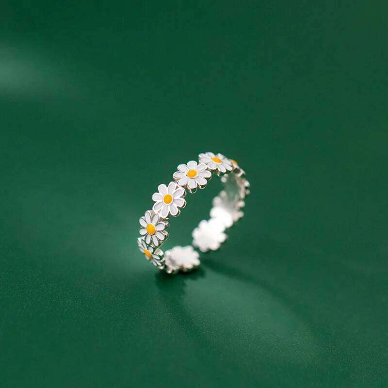 Korean Fashion Daisy Flower For Women Vintage Aesthetic Silver Color Adjustable Open Finger Rings Girls Party Jewelry Gift H260312