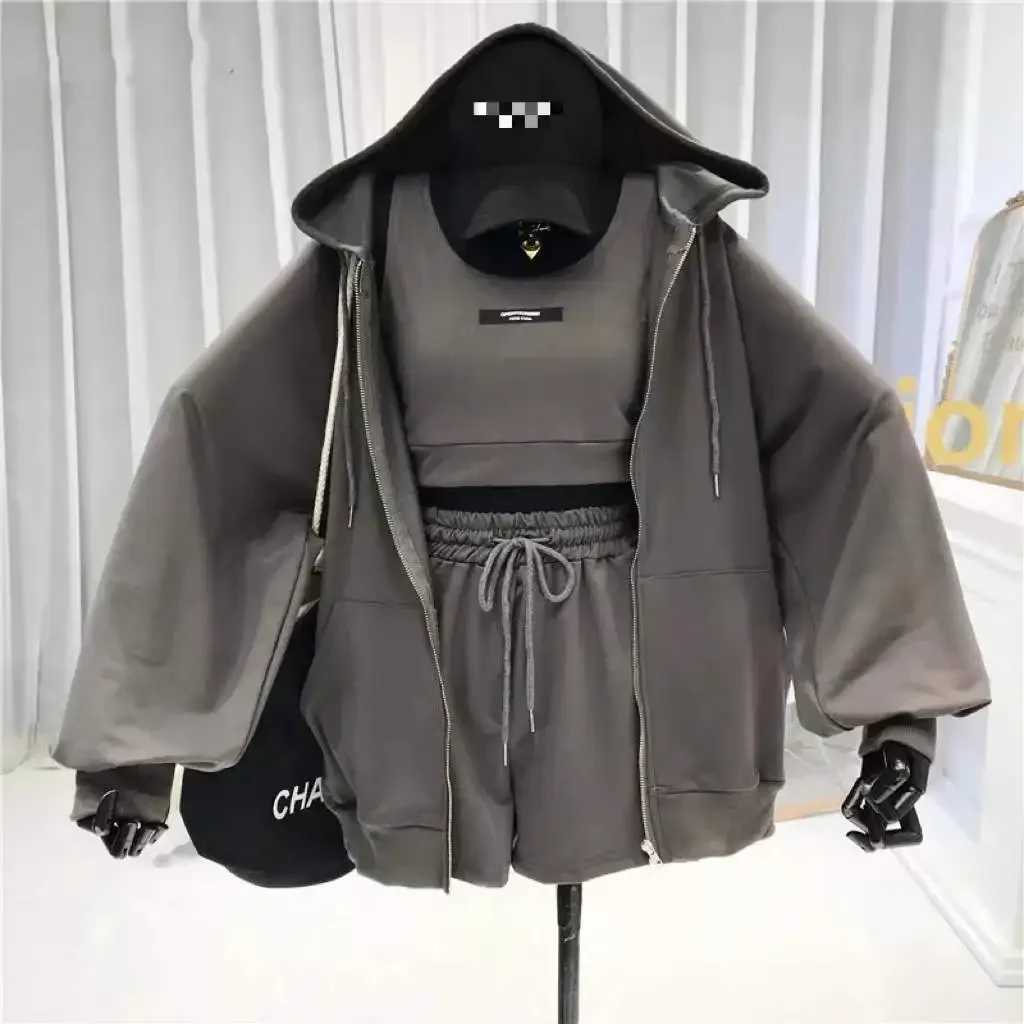 Shorts Three 3 Piece Sets Women Casual Vest Drawstring Short Hooded Zipper Jacket Sportswear Suits Y2k Streetwear Sports Hoodies M260313